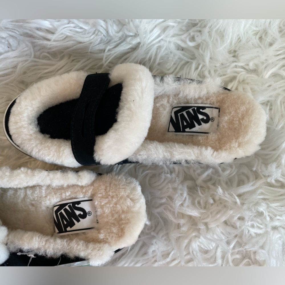 Vans NWT Unisex Style 53 Shearling Mule DX Black/White. Size 5 Men’s, 6.5 Women - Picture 7 of 9